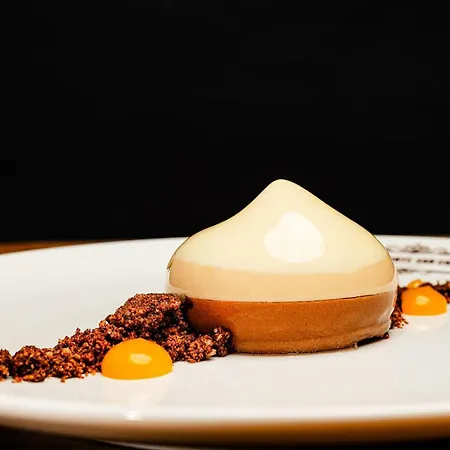 Wine San Carlo - Relais & - Boutique 4* Chiuro