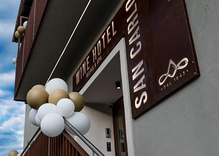 Wine San Carlo - Boutique & - Ristorante